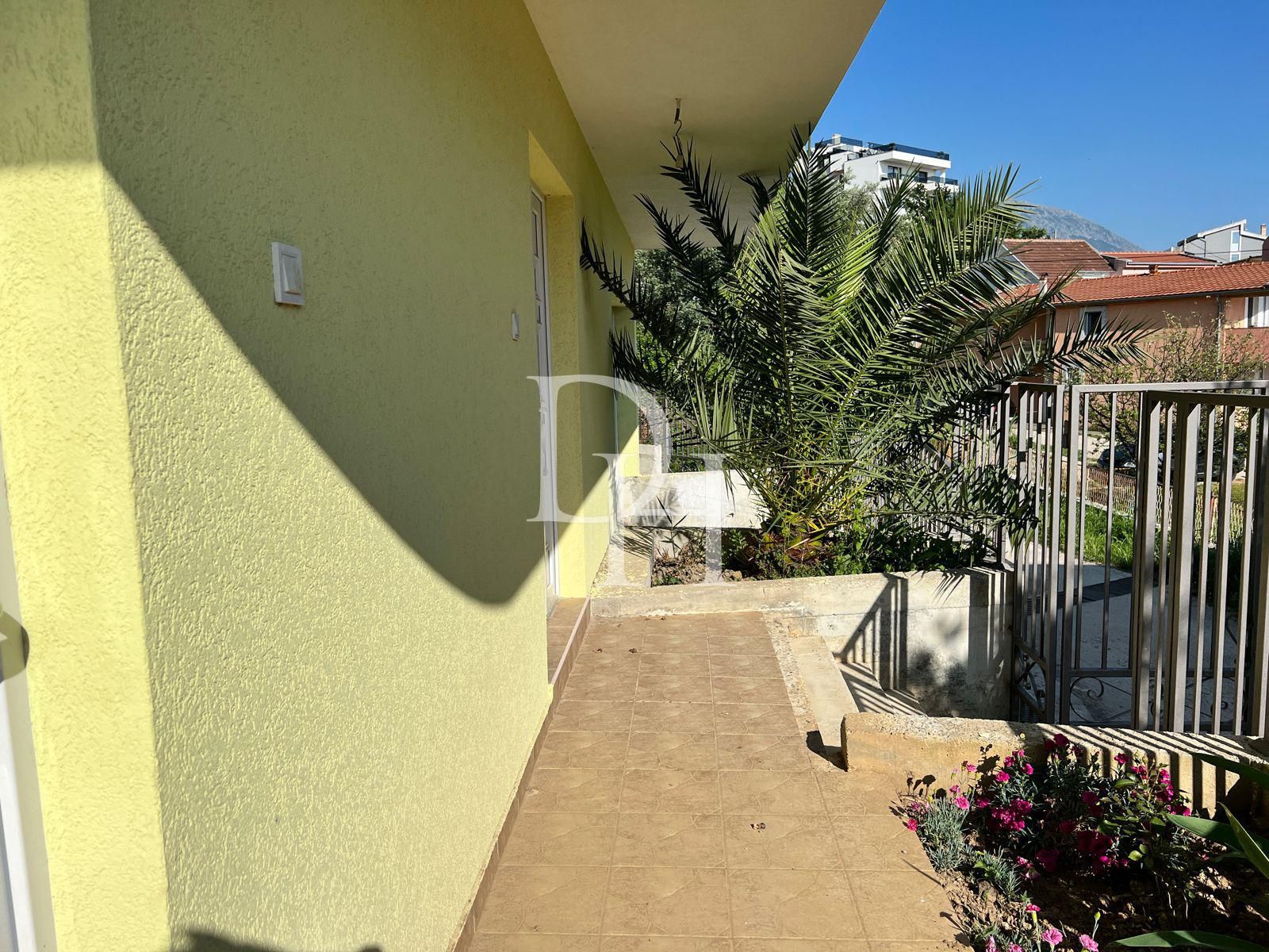 Villa in Bar, Montenegro, 325m2 - for 265&nbsp;000€ - Ref: 71951 photo 9