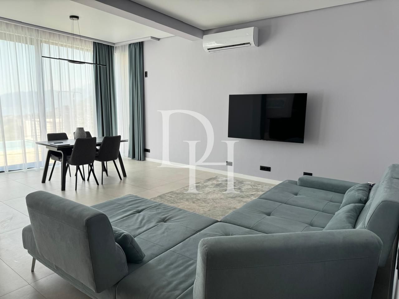 Вилла в Тивате, Черногория, 200м2 - стоимость 749&nbsp;000€ - Ref: 71939 фото 2