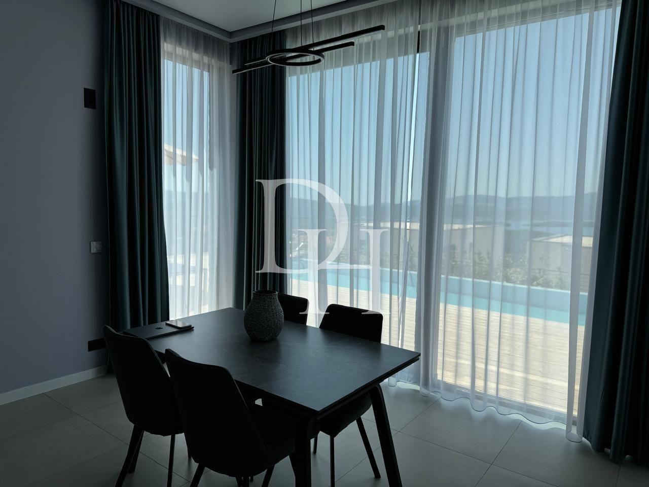 Вилла в Тивате, Черногория, 200м2 - стоимость 749&nbsp;000€ - Ref: 71939 фото 6