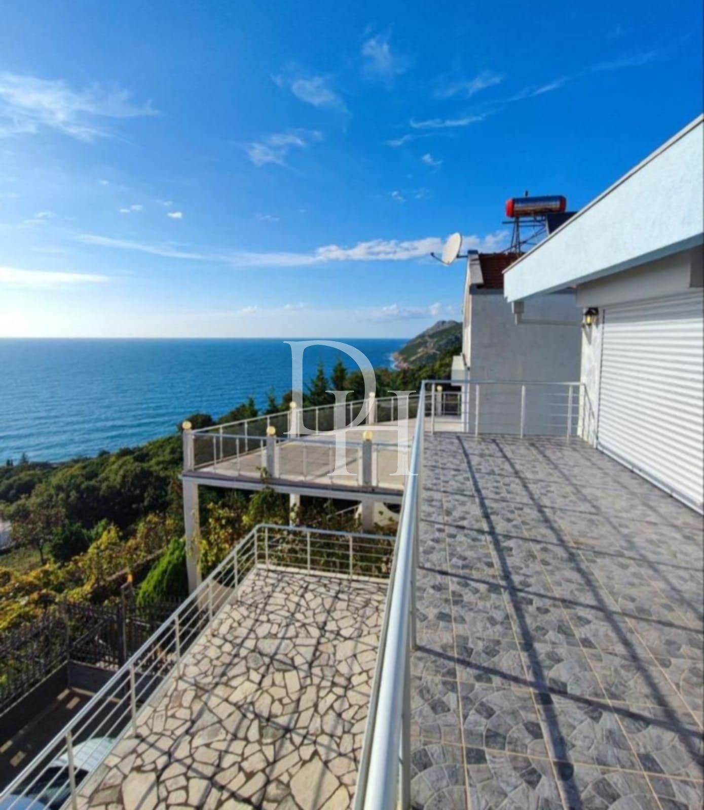 Вилла в Добра воде, Черногория, 160м2 - стоимость 220&nbsp;000€ - Ref: 71935 фото 1