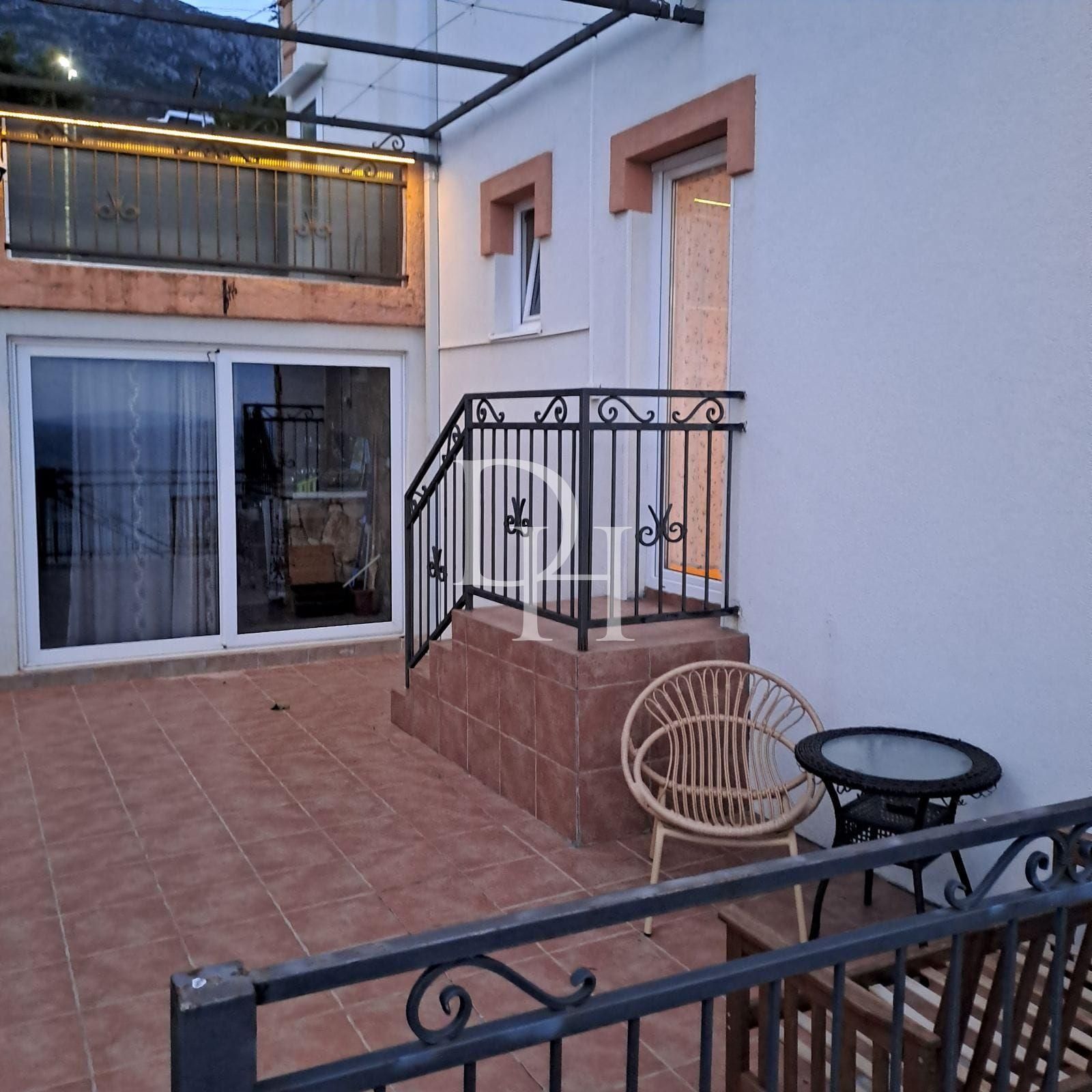 Cottage in Dobra Voda, Montenegro, 211m2 - for 235&nbsp;000€ - Ref: 71901 photo 11