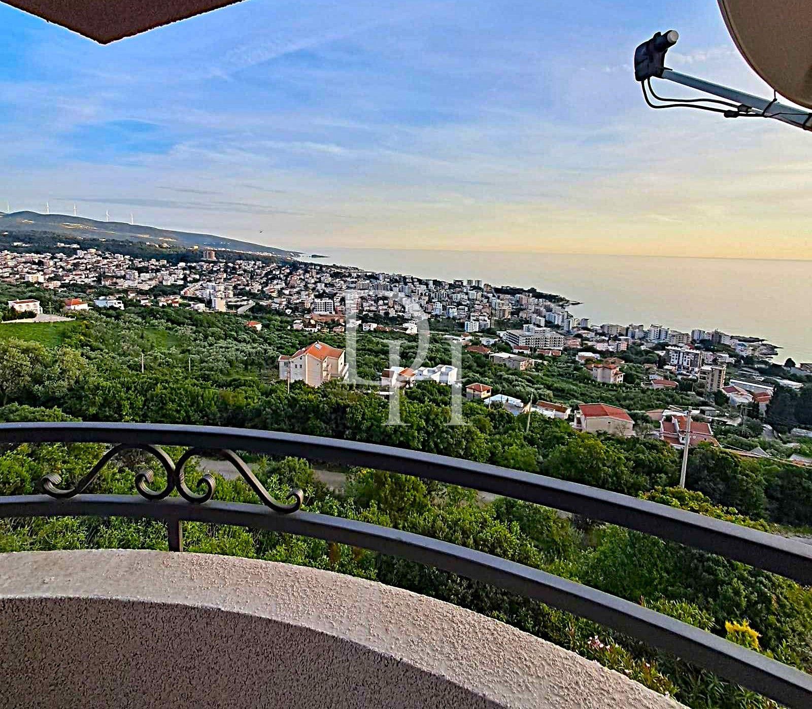 Cottage in Dobra Voda, Montenegro, 211m2 - for 235&nbsp;000€ - Ref: 71901 photo 14