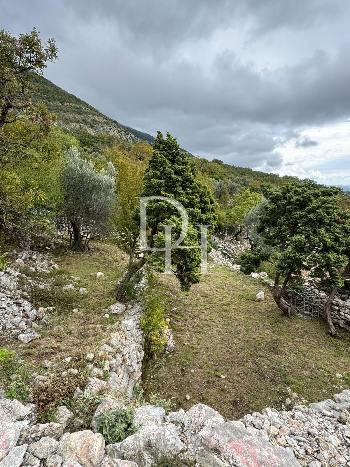 Land in Sutomore, Montenegro, 485m2 - for 43&nbsp;000€ - Ref: 71894 photo 2