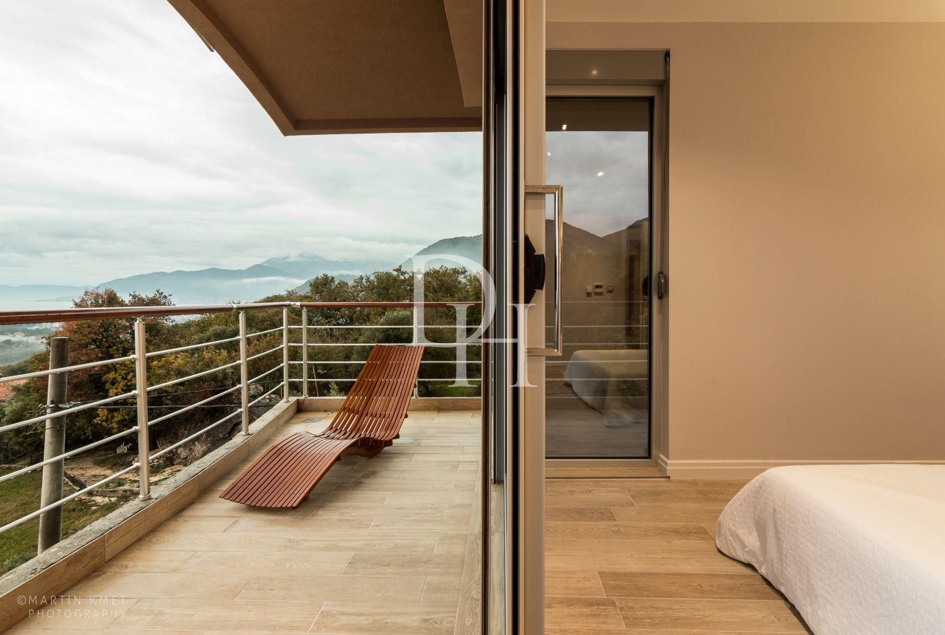 Апартаменти у Тіваті, Чорногорія, 119м2 - вартість 430&nbsp;000€ - Ref: 71879 фото 3