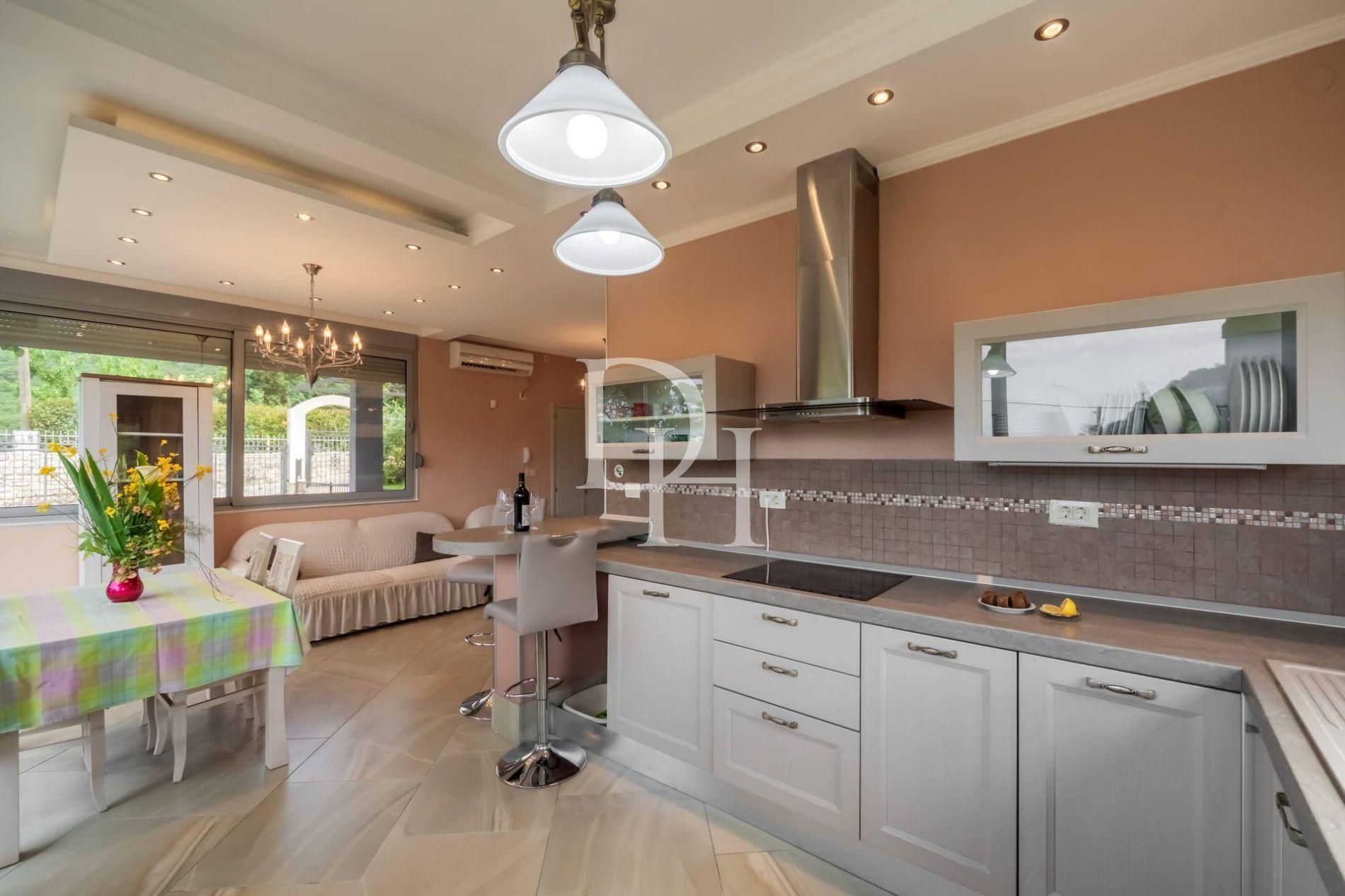 Вилла в Петроваце, Черногория, 690м2 - стоимость 785&nbsp;000€ - Ref: 71877 фото 12