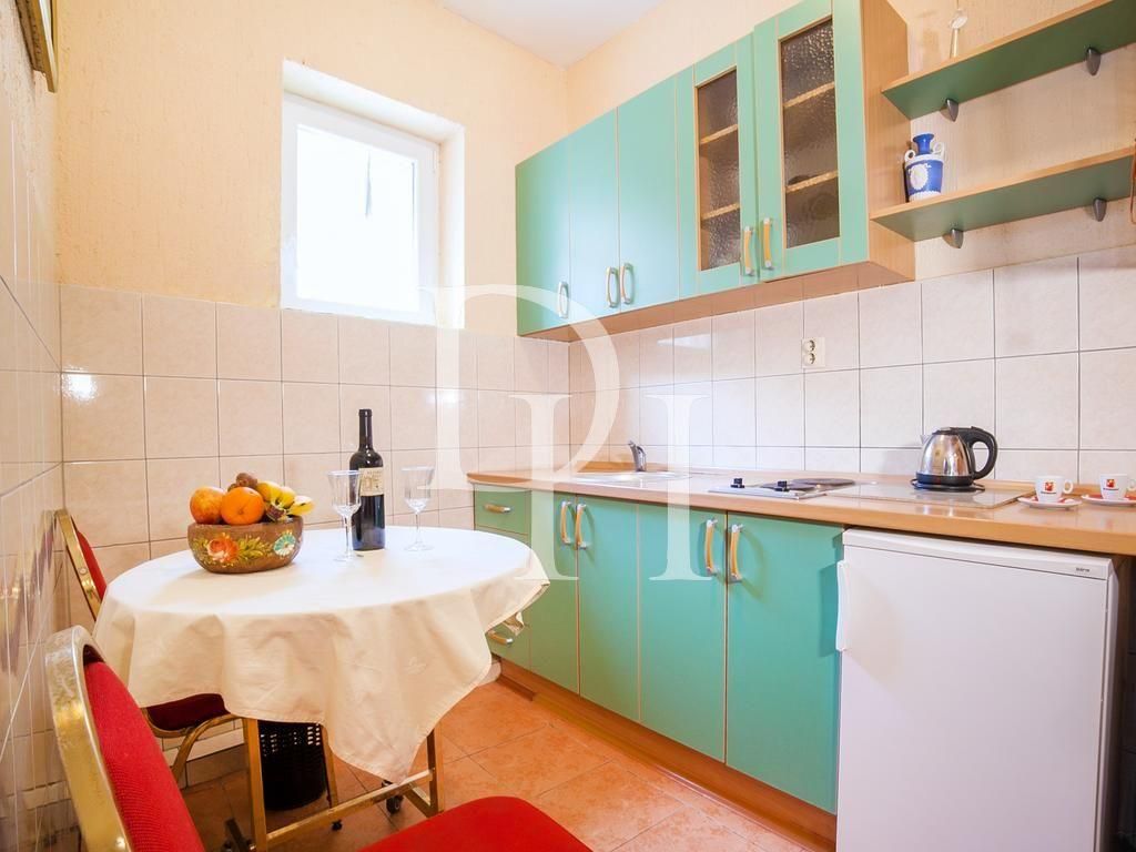 Willa w Budvie, Czarnogóra, 540m2 - koszt 750&nbsp;000€ - Ref: 71873 zdjęcia 8