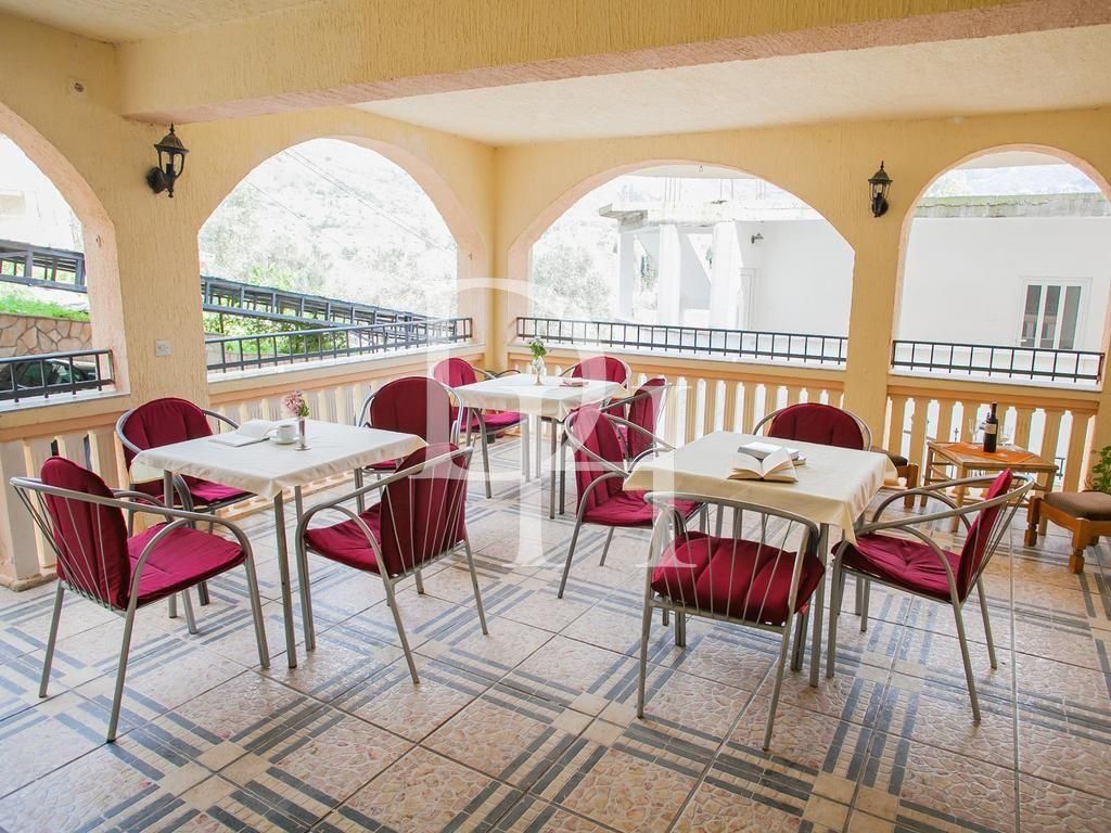 Willa w Budvie, Czarnogóra, 540m2 - koszt 750&nbsp;000€ - Ref: 71873 zdjęcia 9