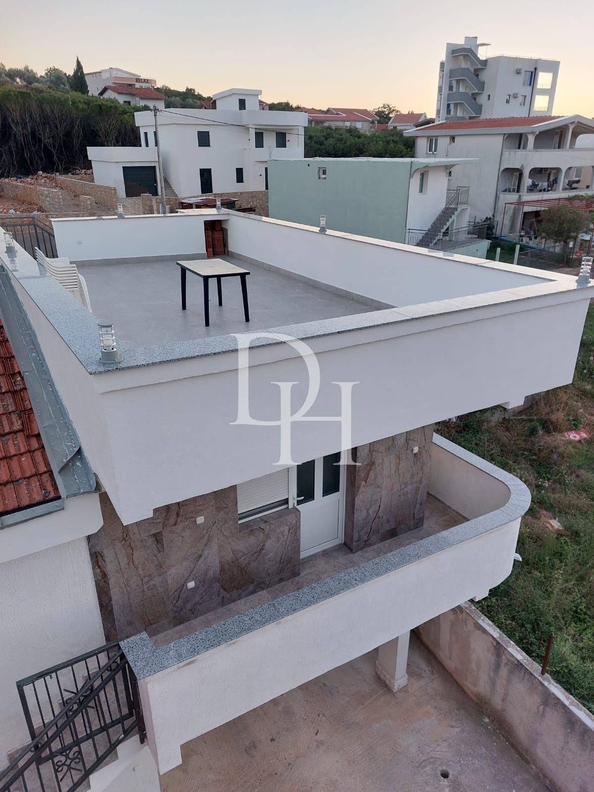 Коттедж в Добра воде, Черногория, 242м2 - стоимость 149&nbsp;000€ - Ref: 71826 фото 1