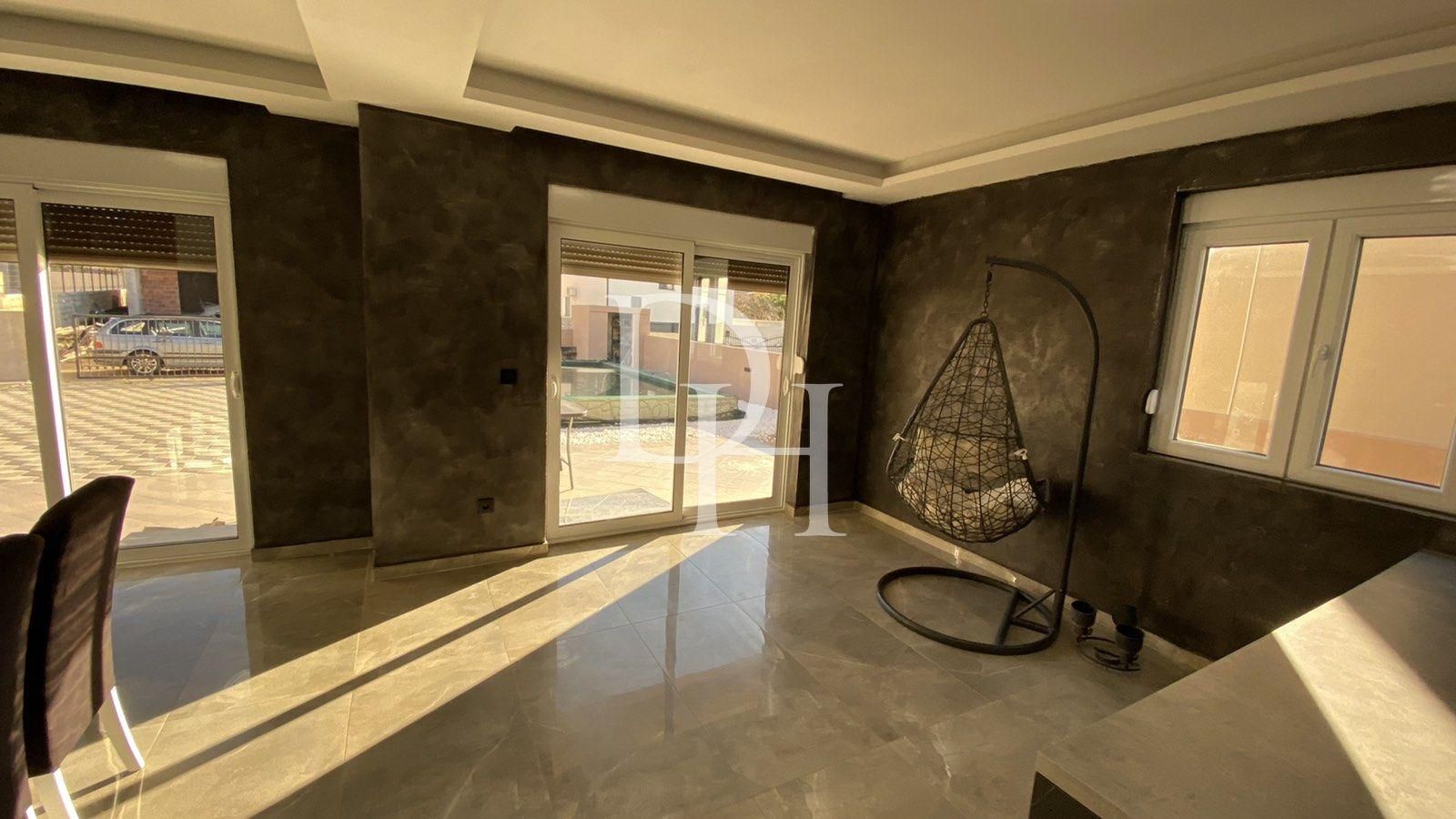 Коттедж в Баре, Черногория, 200м2 - стоимость 270&nbsp;000€ - Ref: 71708 фото 3