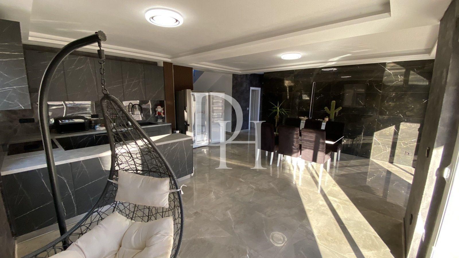 Коттедж в Баре, Черногория, 200м2 - стоимость 270&nbsp;000€ - Ref: 71708 фото 4