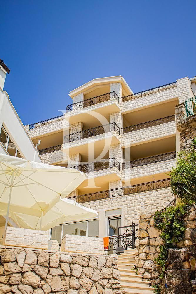 Apartments in Uteha, Montenegro, 90m2 - for 195&nbsp;000€ - Ref: 71642 photo 1