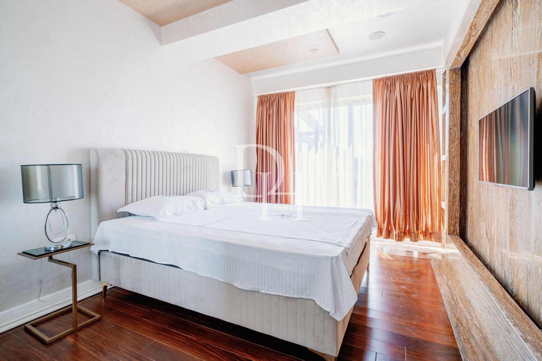 Апартаменты в Будве, Черногория - стоимость 1&nbsp;200&nbsp;000€ - Ref: 71628 фото 12