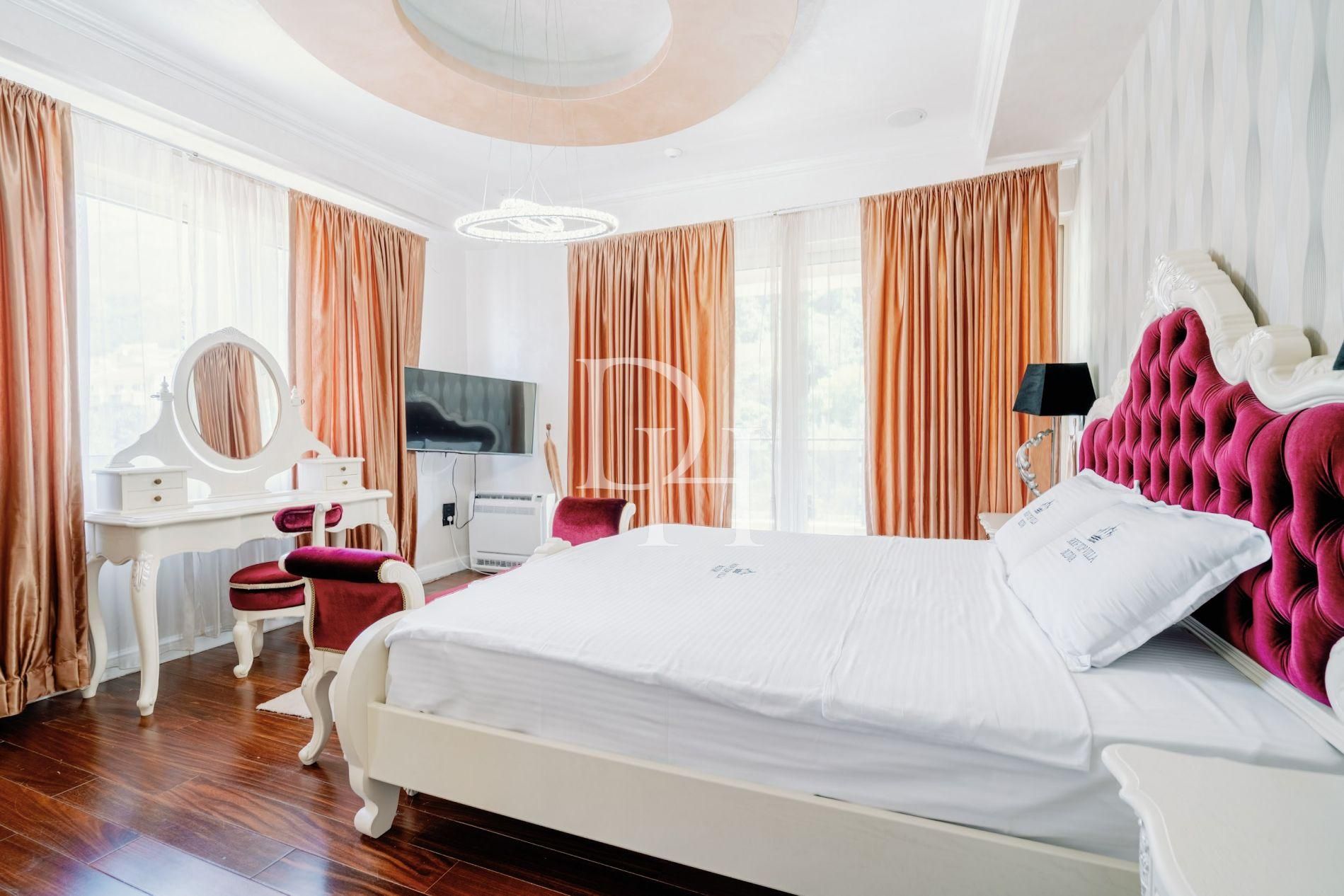 Апартаменты в Будве, Черногория - стоимость 1&nbsp;200&nbsp;000€ - Ref: 71628 фото 17