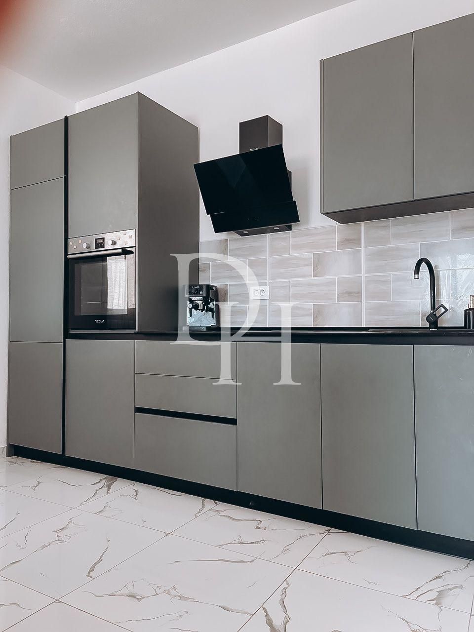 Willa w Dobra Voda, Czarnogóra, 150m2 - koszt 185&nbsp;000€ - Ref: 71627 zdjęcia 7