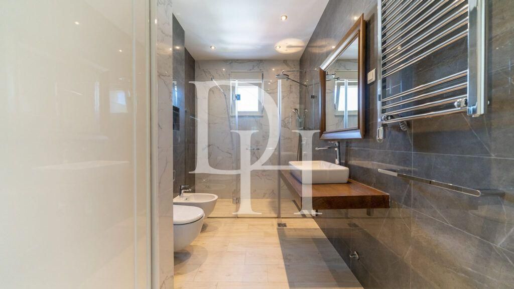 Mieszkania w Budvie, Czarnogóra, 121m2 - koszt 450&nbsp;000€ - Ref: 71600 zdjęcia 7