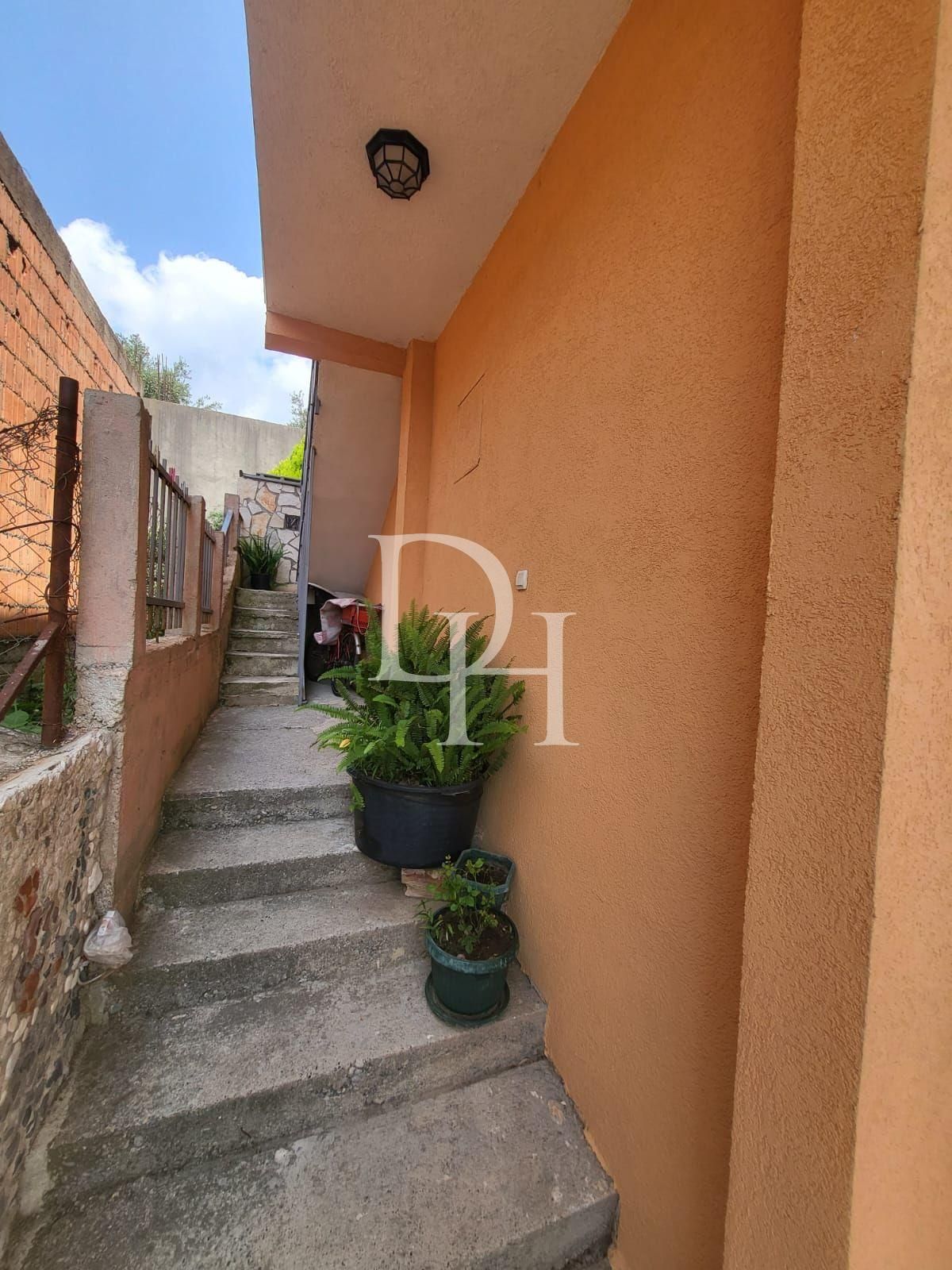 Häuschen in der Bar, Montenegro, 150m2 - kosten 165&nbsp;000€ - Ref: 71584 foto 2