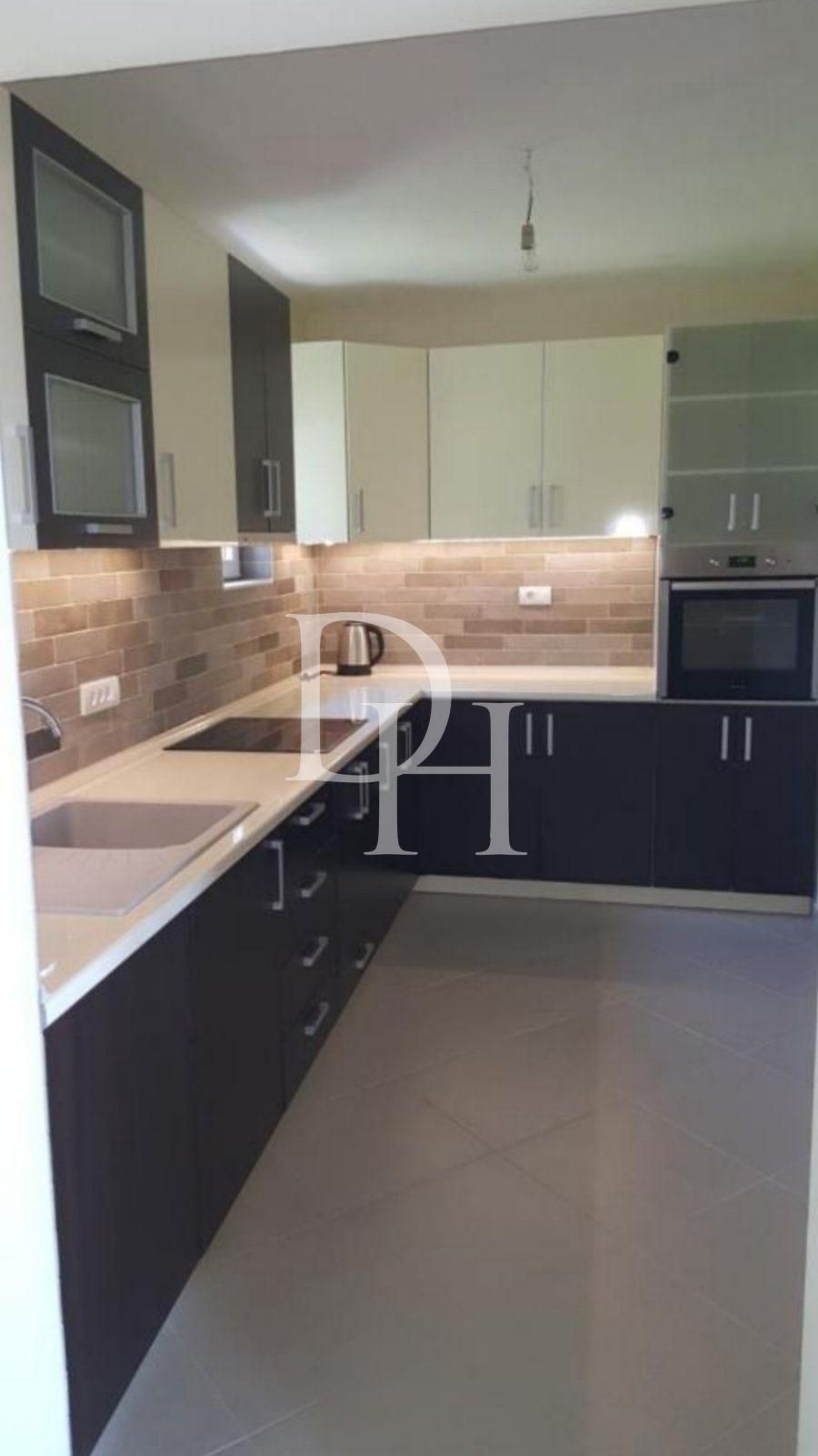 Вилла в Баре, Черногория, 220м2 - стоимость 420&nbsp;000€ - Ref: 71579 фото 5