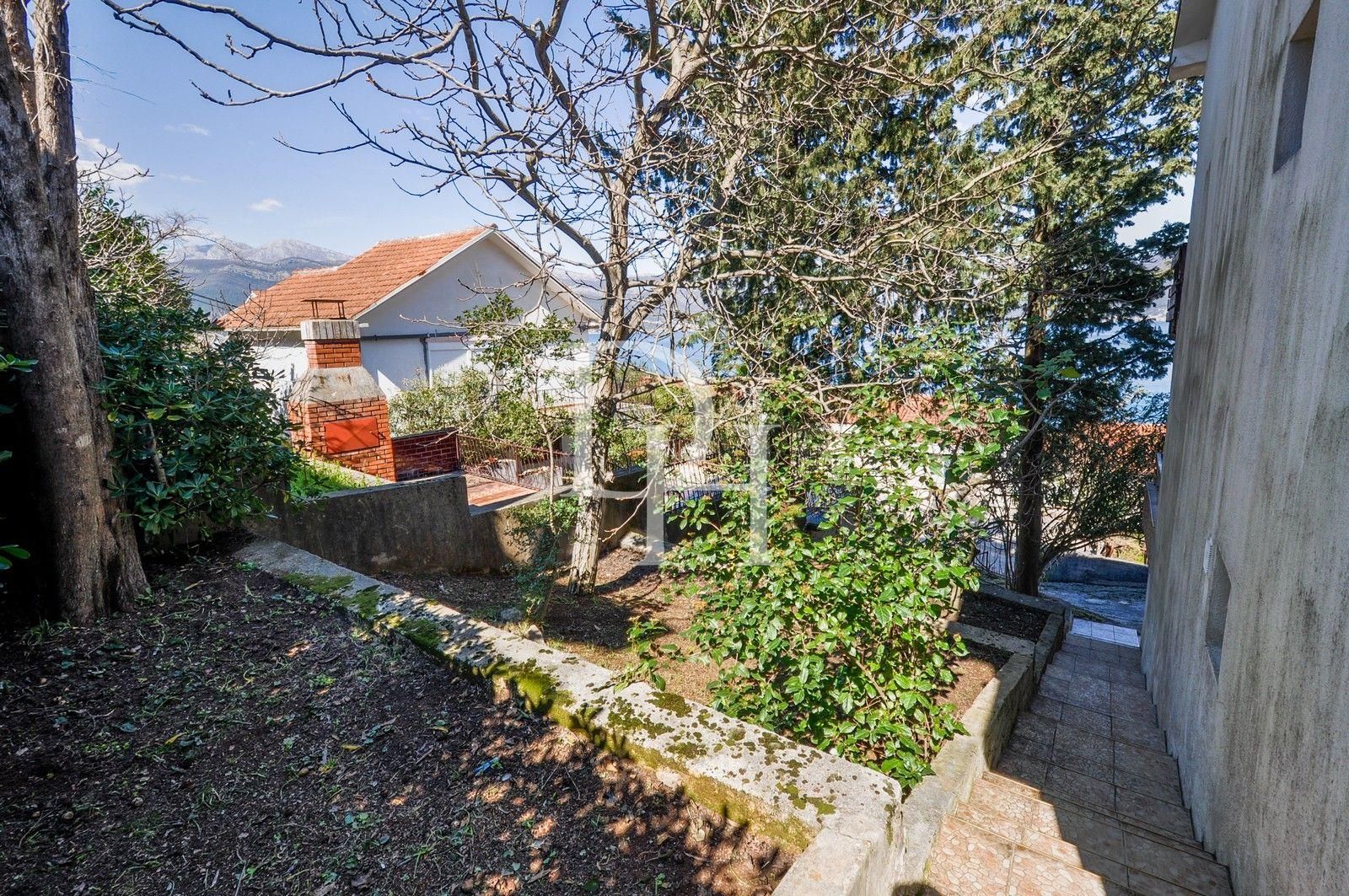 Domek w Krasići, Czarnogóra, 130m2 - koszt 430&nbsp;000€ - Ref: 71567 zdjęcia 9