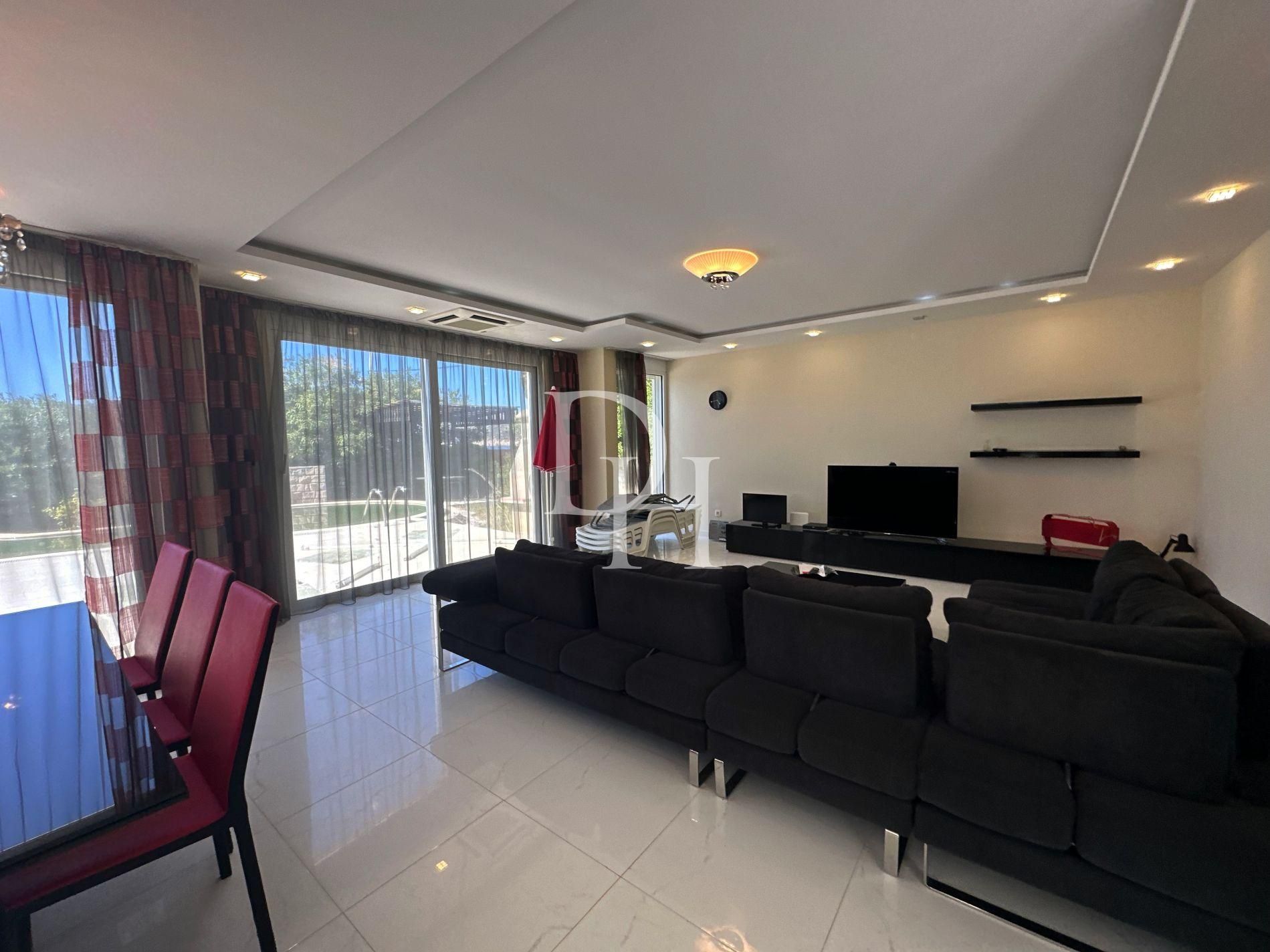 Villa in Dobra Voda, Montenegro, 568m2 - for 1&nbsp;500&nbsp;000€ - Ref: 71546 photo 5