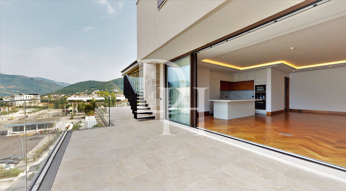 Пентхаус в Тивате, Черногория, 191м2 - стоимость 1&nbsp;122&nbsp;450€ - Ref: 71543 фото 4