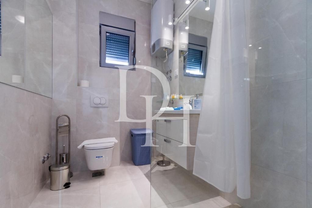 Willa w Budvie, Czarnogóra, 298m2 - koszt 1&nbsp;500&nbsp;000€ - Ref: 71502 zdjęcia 13