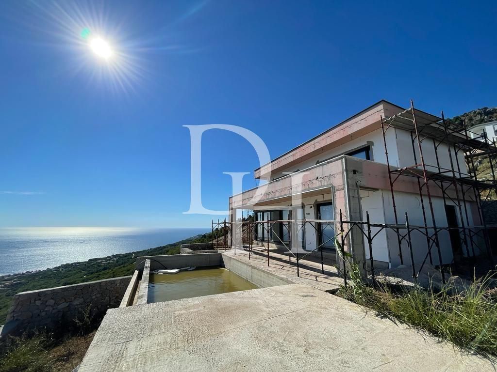 Вилла в Добра воде, Черногория, 250м2 - стоимость 499&nbsp;000€ - Ref: 71489 фото 1