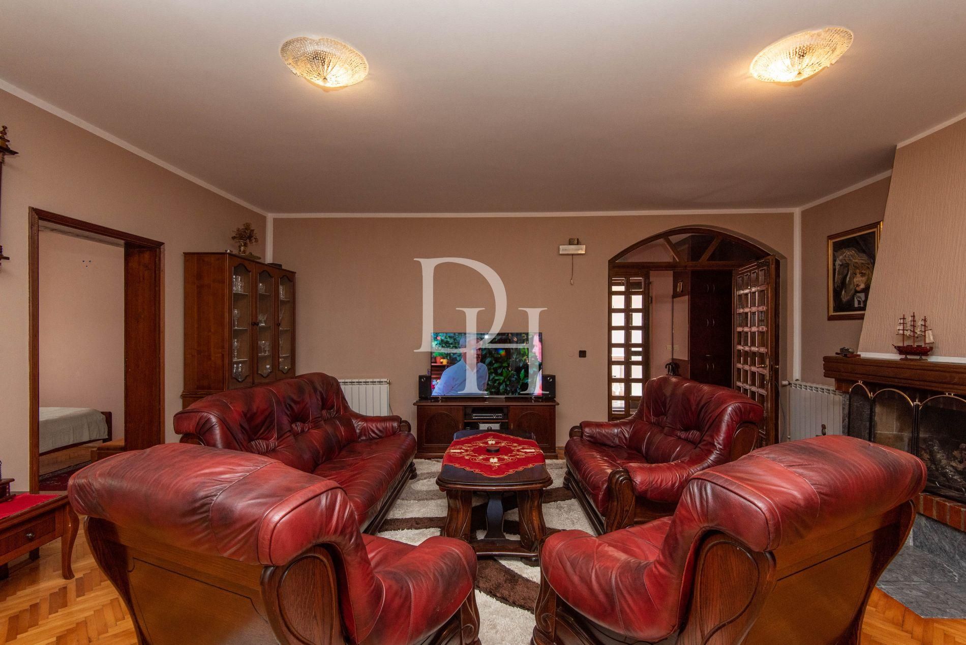 Готель у Сутоморі, Чорногорія, 452м2 - Ref: 71431 фото 5