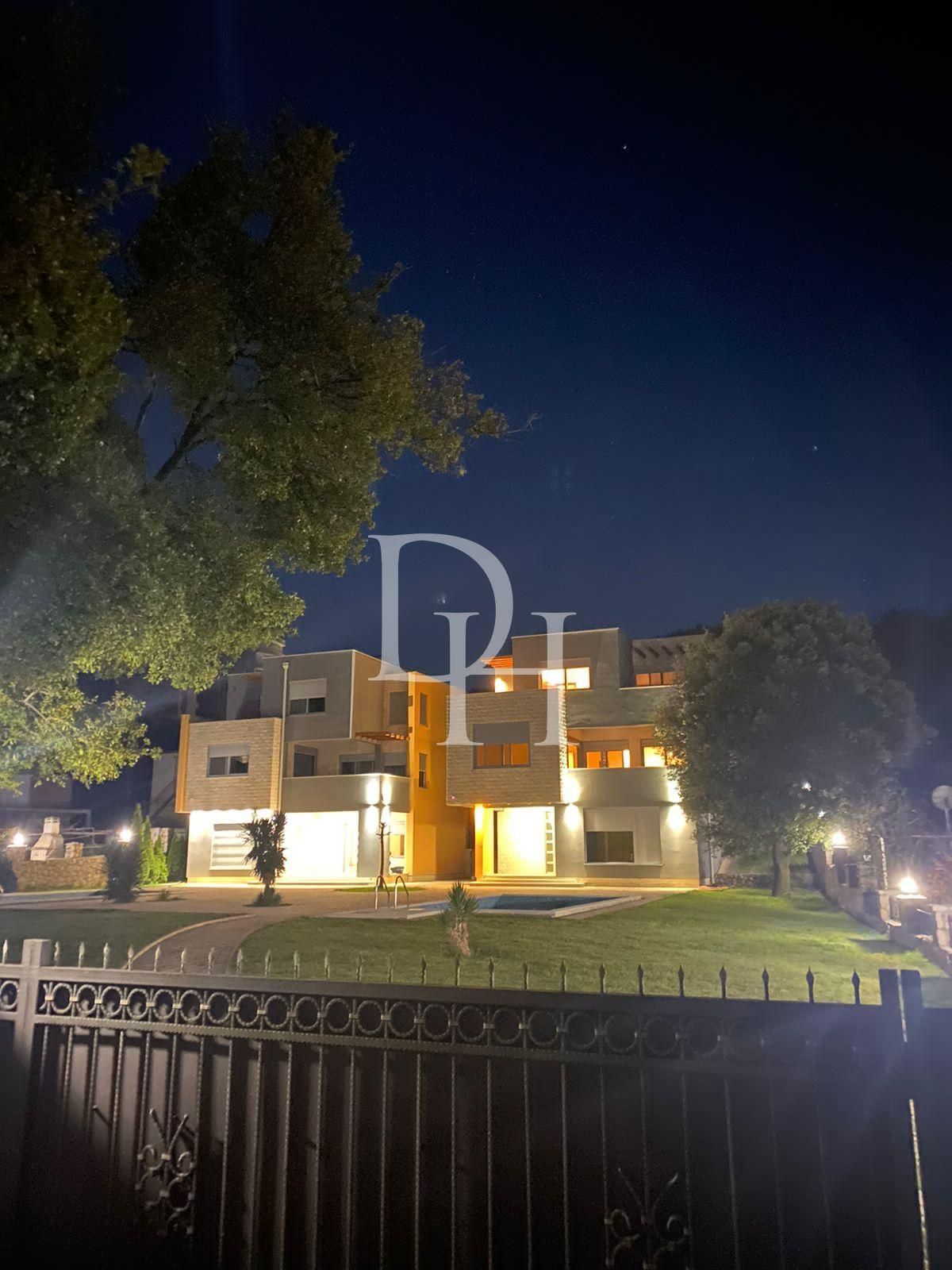 Villa in Bar, Montenegro, 280m2 - for 370&nbsp;000€ - Ref: 71389 photo 2