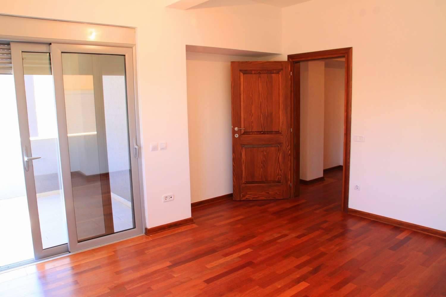 Вилла в Утехе, Черногория, 280м2 - стоимость 370&nbsp;000€ - Ref: 71355 фото 2