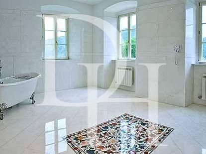 Hotel in Dobrota in Kotor, Montenegro, 1 400m2 - for 12&nbsp;000&nbsp;000€ - Ref: 71204 photo 7