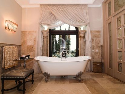 Вилла в Rezhevichi в Будве, Черногория, 550м2 - стоимость 3&nbsp;500&nbsp;000€ - Ref: 71170 фото 26