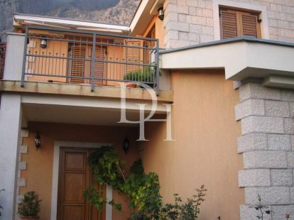 Cottage in Orakhovac in Kotor, Montenegro, 300m2 - for 950&nbsp;000€ - Ref: 71121 photo 4