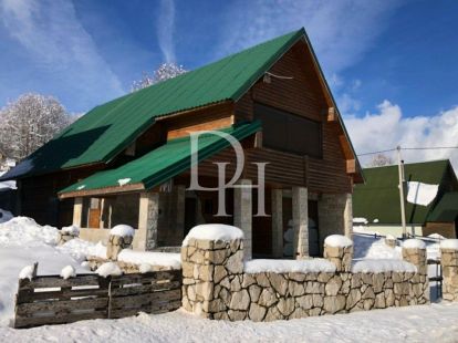 Cottage in Zabljak, Montenegro, 200m2 - for 165&nbsp;000€ - Ref: 71013 photo 2