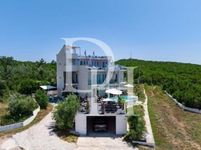 Вилла в Которе, Черногория, 650м2 - стоимость 2&nbsp;600&nbsp;000€ - Ref: 71263 фото 9