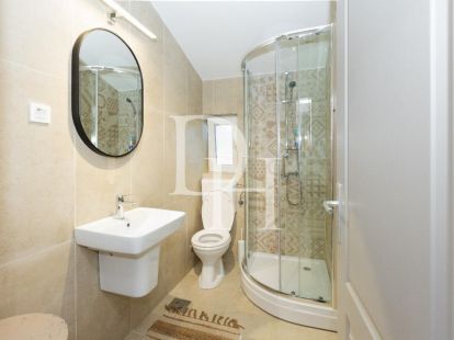 Вилла в Тивате, Черногория, 234м2 - стоимость 750&nbsp;000€ - Ref: 72187 фото 17