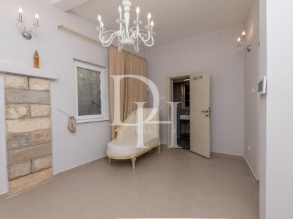 Вилла в Тивате, Черногория, 234м2 - стоимость 750&nbsp;000€ - Ref: 72187 фото 6