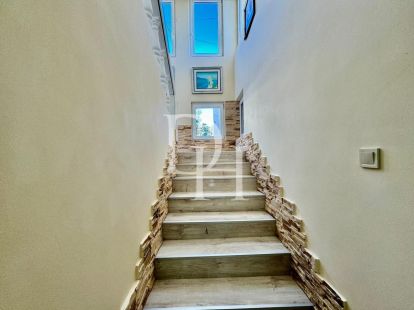 Domek w Barze, Czarnogóra, 450m2 - koszt 450&nbsp;000€ - Ref: 72104 zdjęcia 13