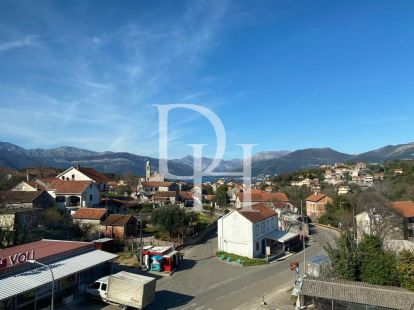 Апартаменти у Тіваті, Чорногорія, 48м2 - вартість 145&nbsp;000€ - Ref: 72074 фото 2