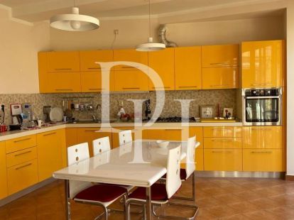 Коттедж в Ульцине, Черногория, 400м2 - стоимость 240&nbsp;000€ - Ref: 71958 фото 24