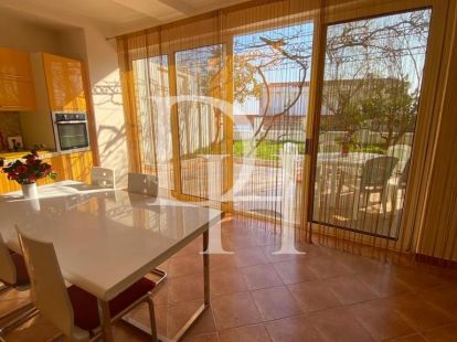 Коттедж в Ульцине, Черногория, 400м2 - стоимость 240&nbsp;000€ - Ref: 71958 фото 6