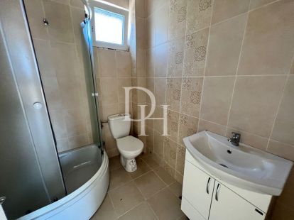 Villa in Bar, Montenegro, 325m2 - for 265&nbsp;000€ - Ref: 71951 photo 26