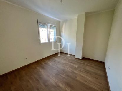 Villa in Bar, Montenegro, 325m2 - for 265&nbsp;000€ - Ref: 71951 photo 28