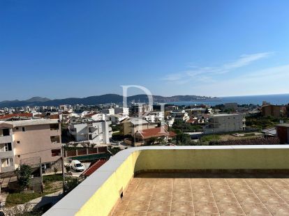 Villa in Bar, Montenegro, 325m2 - for 265&nbsp;000€ - Ref: 71951 photo 3