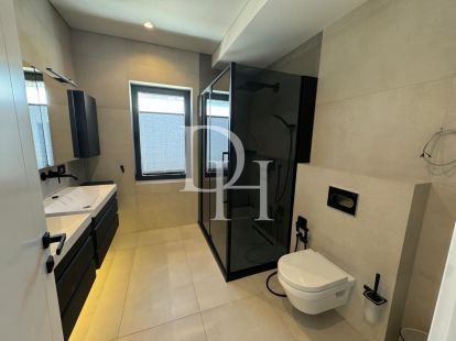 Вилла в Тивате, Черногория, 200м2 - стоимость 749&nbsp;000€ - Ref: 71939 фото 5