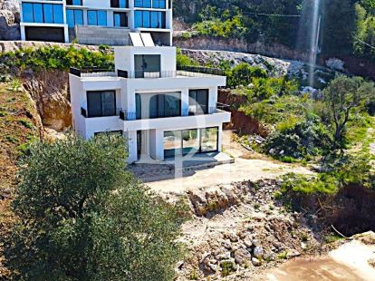 Вилла в Будве, Черногория, 305м2 - стоимость 335&nbsp;000€ - Ref: 71923 фото 2