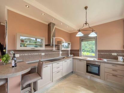 Вилла в Петроваце, Черногория, 690м2 - стоимость 785&nbsp;000€ - Ref: 71877 фото 3