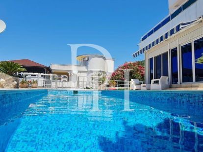 Вилла в Утехе, Черногория, 250м2 - стоимость 350&nbsp;000€ - Ref: 71847 фото 7