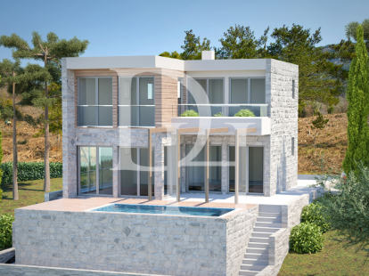 Вилла в Тивате, Черногория за 450 000€ (ID:71542)