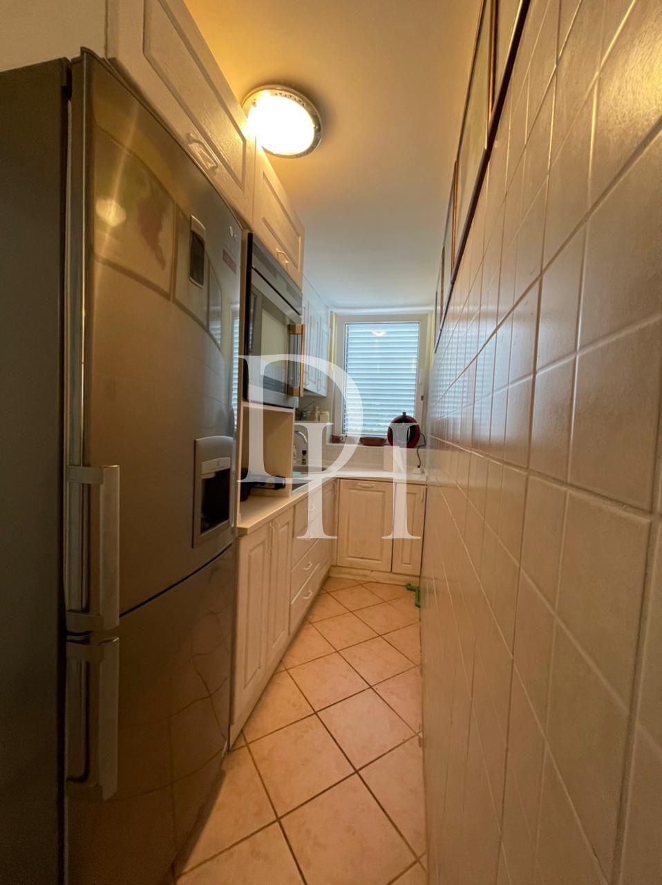 Вилла в Тивате, Черногория, 200м2 - стоимость 350&nbsp;000€ - Ref: 71312 фото 23