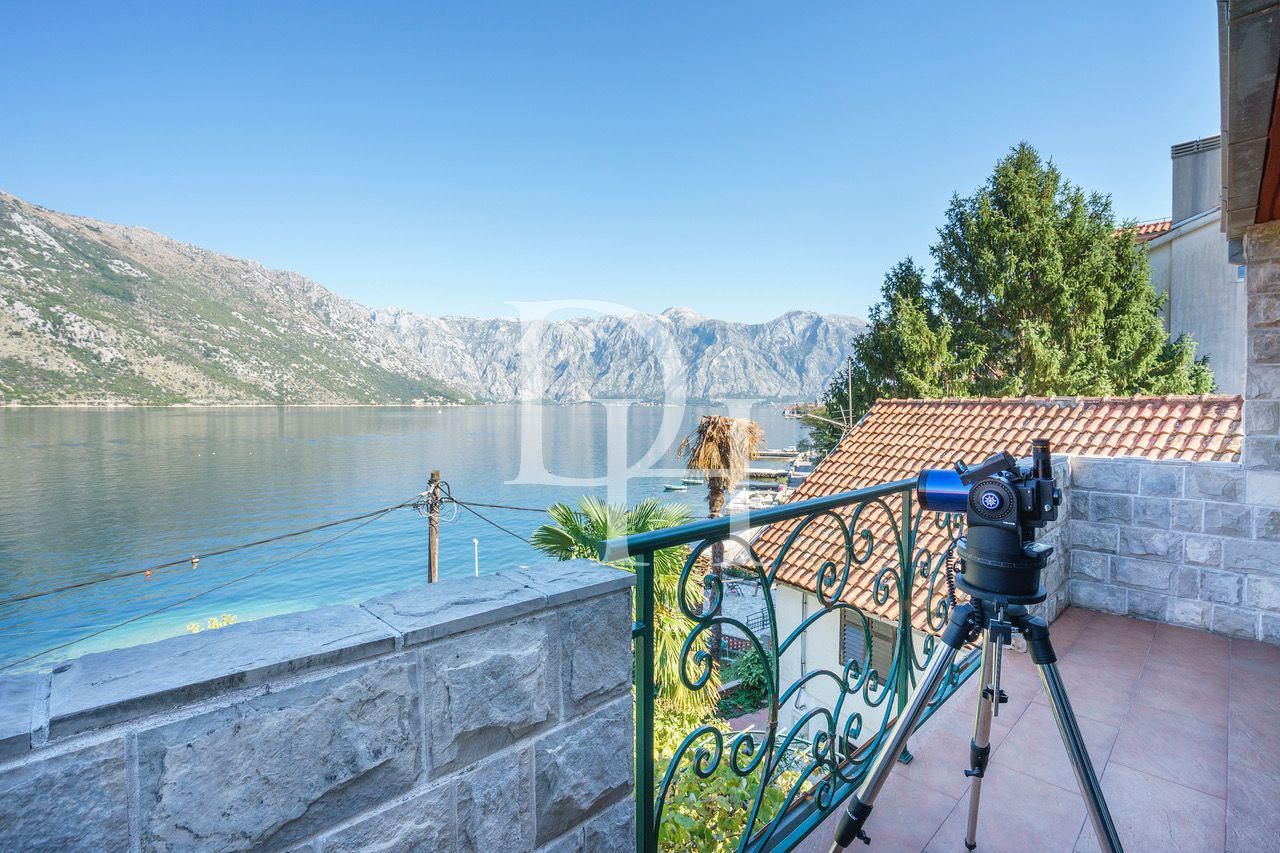 Вилла в Stoliv в Которе, Черногория, 300м2 - стоимость 680&nbsp;000€ - Ref: 71310 фото 1